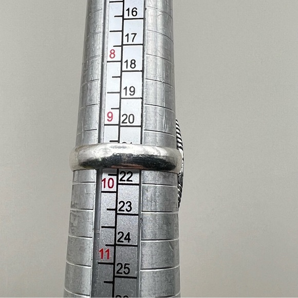 New Enhanced Faceted Green Emerald Silver Overlay Ring Size 9.5 - Picture 5 of 10